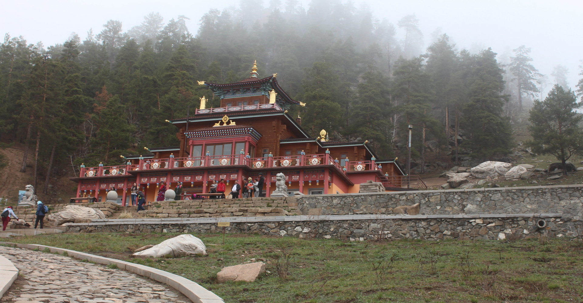 "Aglag" meditation temple of "Ulzii Badruulagch" monastery