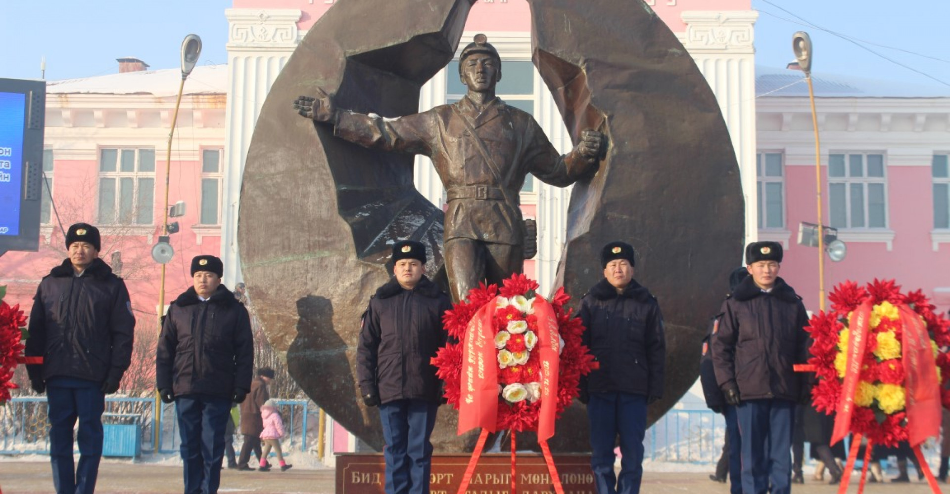 MINERS’ GLORY STATUE