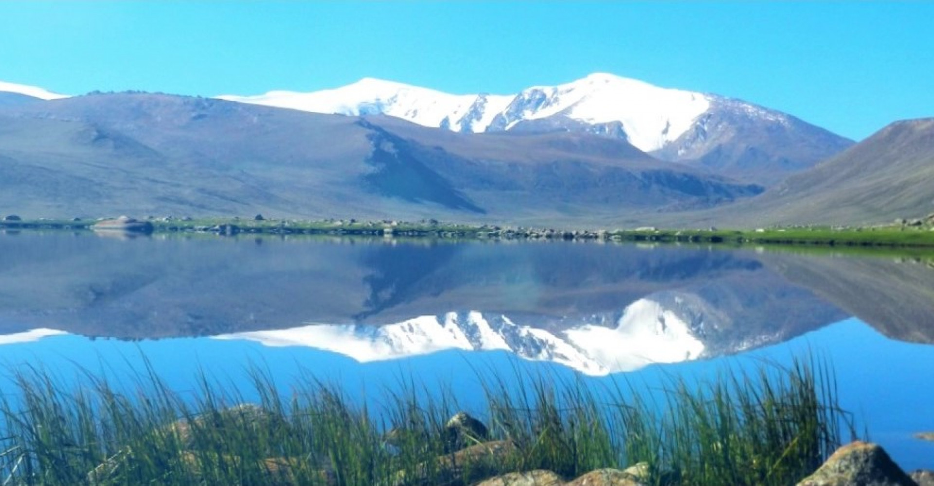 Munkhkhairkhan Uul (Mountain)