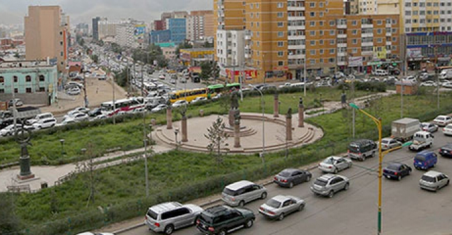 LHAMSURENGIIN ENEBISH STATUE AND MEMORIAL